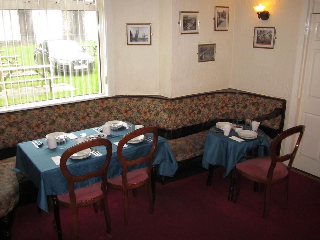 Mersey Hotel Widnes Esterno foto