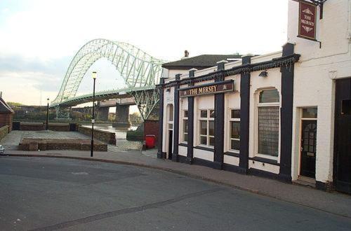 Mersey Hotel Widnes Camera foto